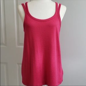 ✨ GAP Tank Top Raspberry Size M